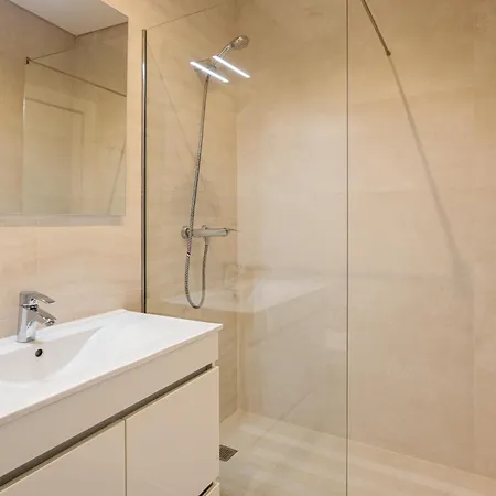 Joivy Modern Flat Near Estrela Garden Lisboa