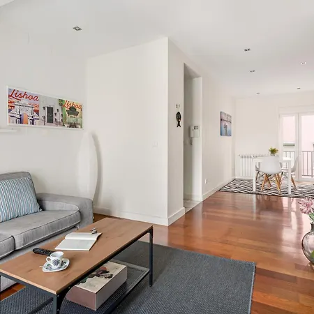Joivy Modern Flat Near Estrela Garden
