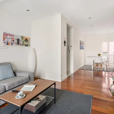Guestready - Modern Flat Near Estrela Garden Lisboa