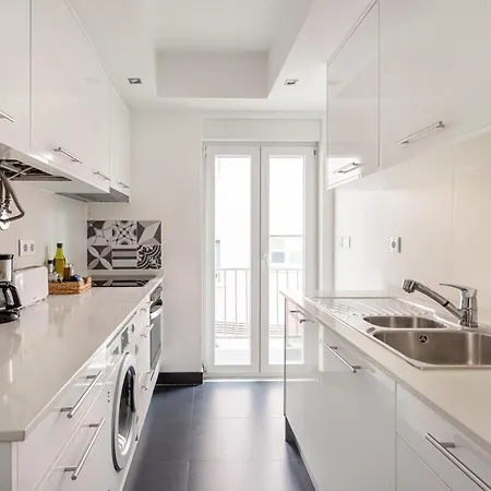 Guestready - Modern Flat Near Estrela Garden Daire