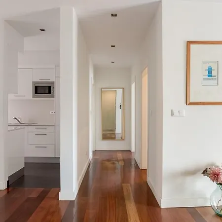 Daire Guestready - Modern Flat Near Estrela Garden