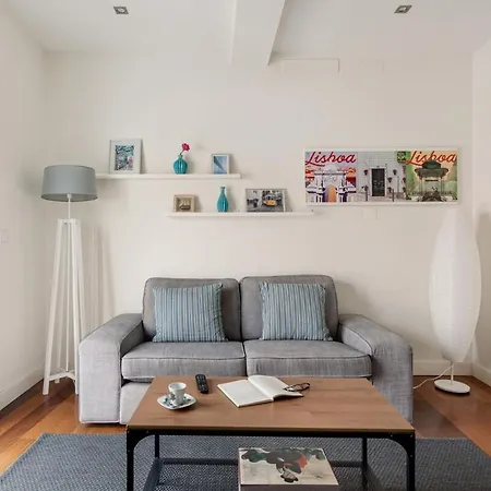 Guestready - Modern Flat Near Estrela Garden Daire Lisboa