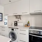 Appartamento Guestready - Modern Flat Near Estrela Garden