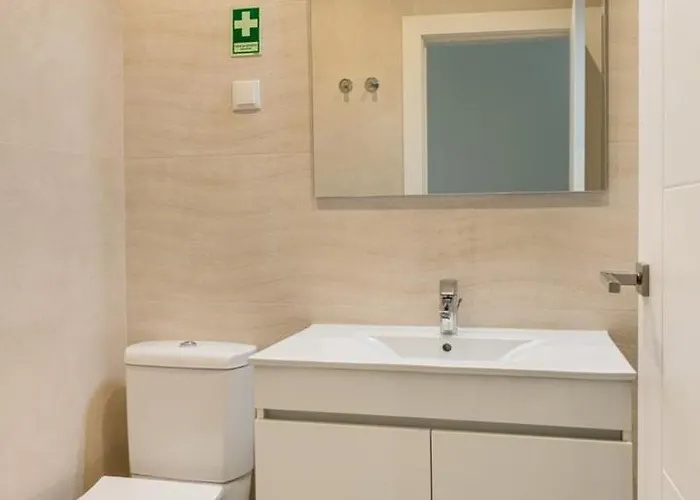 Guestready - Modern Flat Near Estrela Garden דירה